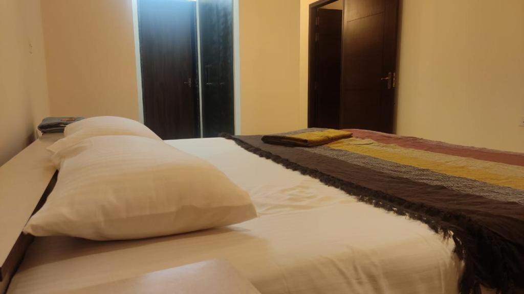 מנגלור Aikya Kadri #Your Home Away From Home# Non Smoke# Vegetarians Preferred# Strictly For Families מראה חיצוני תמונה