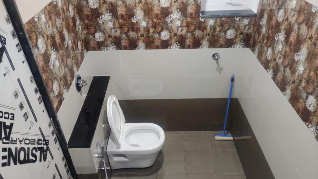מנגלור Aikya Kadri #Your Home Away From Home# Non Smoke# Vegetarians Preferred# Strictly For Families מראה חיצוני תמונה
